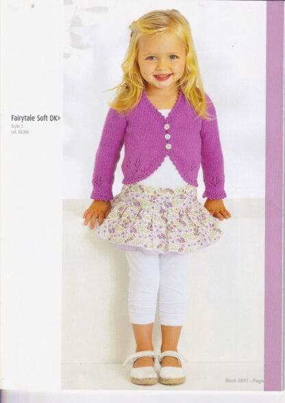 PATONS CLASSICS KNITTING BOOK 3851 - Image 5