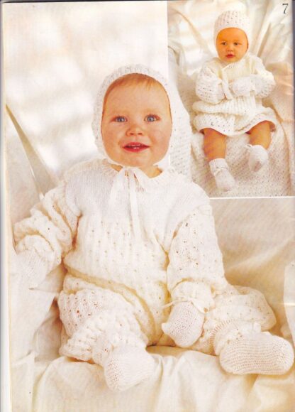 HAYFIELD PRETTY BABIES IN 3 & 4 PLY KNITTING BOOK 7076 - Image 8