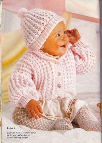 HAYFIELD PRETTY IN PASTELS KNITTING/ CROCHET BOOK 7108 - Image 4