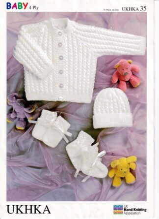 UKHKA 35 KNITTING PATTERN